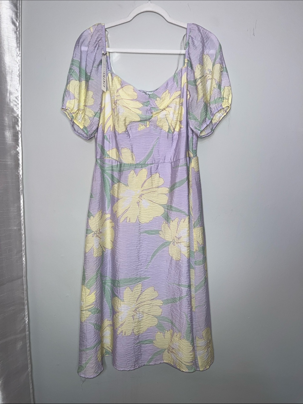 LUXOLOGY Pastel Lavender Floral Midi Dress with Puff Sleeves